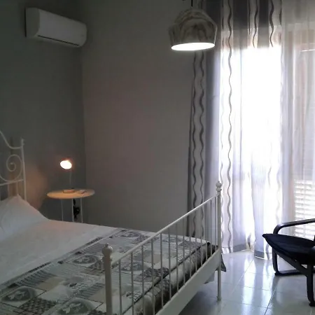 Guest house Siracusa - Locazione Turistica Parking Included